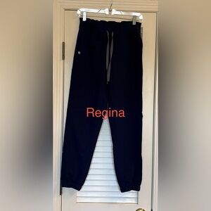 Figs Women’s Navy Regina Joggers (small petite)